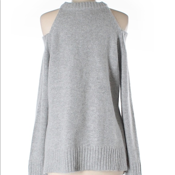 Pullover Sweater - Picture 2 of 4